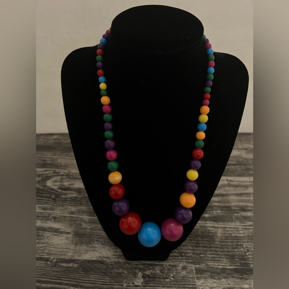 Multicolored Lightweight Multicolored Plastic Beaded‎ Necklace